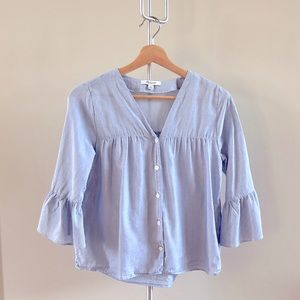 Madewell blouse. 100% cotton. Machine wash and tumble dry safe. Comfy and soft.